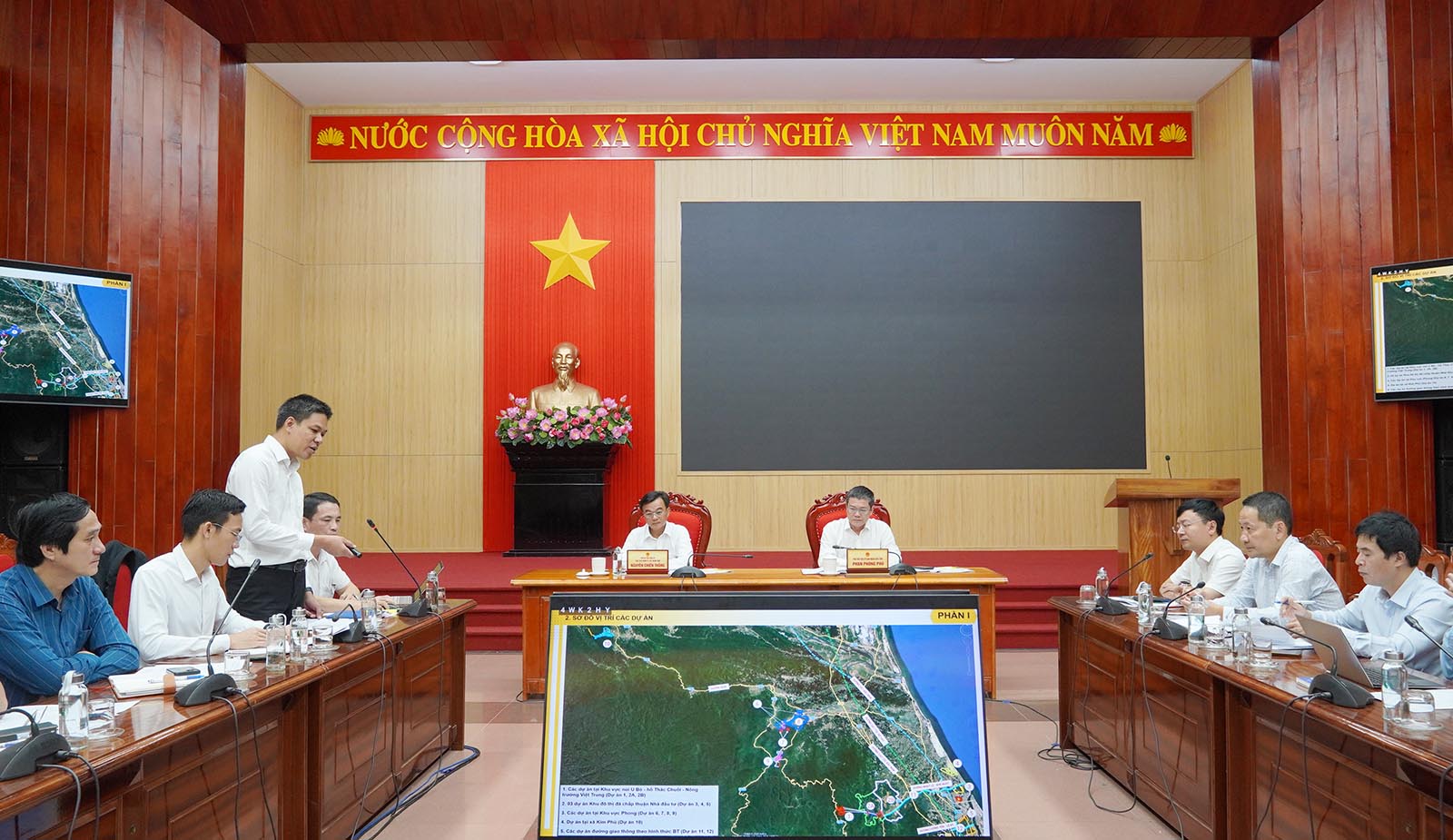 Việt Nam sắp có tuyến cáp treo mới toanh: Trị giá 16.234 tỷ đồng, lên thẳng đỉnh núi hơn 1.000m đẹp ngoạn mục - Ảnh 1.