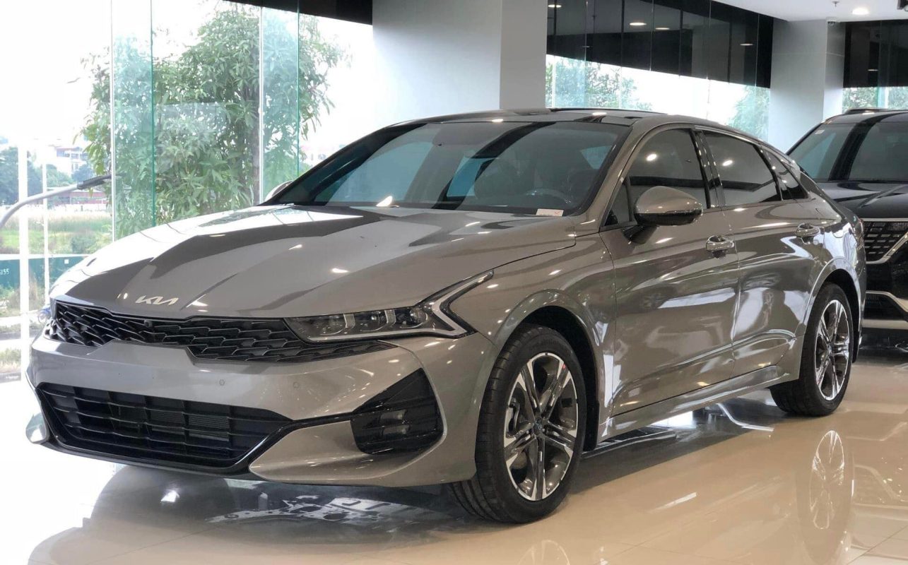 Mẫu xe lớn hơn Camry, rẻ hơn cả Civic vẫn có ưu đãi giảm giá - Ảnh 1.