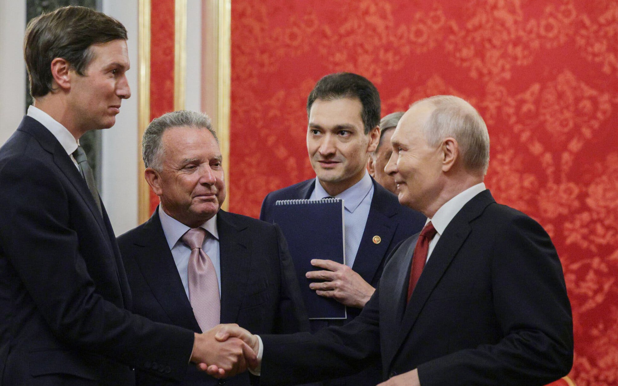 Ông Putin hé lộ động thái mới với Mỹ: Bắc Cực thành tâm điểm - Hai cường quốc đang toan tính điều gì? ảnh 2 Ông Putin hé lộ động thái mới với Mỹ: Bắc Cực thành tâm điểm - Hai cường quốc đang toan tính điều gì? - Ảnh 2.