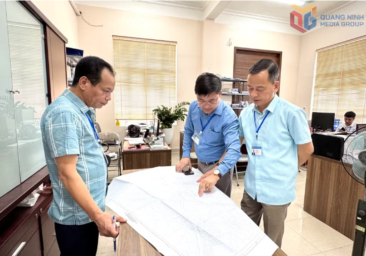 Ngày mai, tuyến đường đặc biệt từ Hà Nội đi vịnh Hạ Long hết 23 phút của Vingroup sẽ đón dấu mốc đặc biệt? - Ảnh 2.