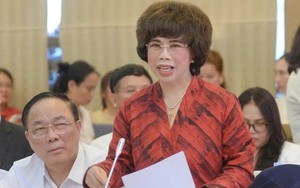 Đến tỉnh duy nhất của Việt Nam có 3 mặt giáp biển, bà Thái Hương dâng hoa tại một công trình đặc biệt - Ảnh 4.