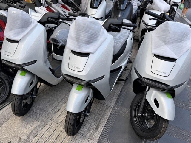Hết 'phụ thuộc' Thái Lan, mẫu xe máy điện thứ hai của Honda chính thức lắp ráp tại Việt Nam - Ảnh 1.