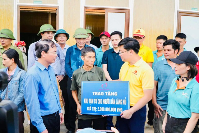 Bà Phạm Thu Hương lần đầu lên tiếng về Quỹ hơn 46.000 tỷ đồng của Vingroup, giúp đỡ hàng nghìn người VN - Ảnh 2.