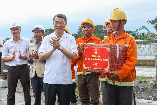 Huy động 1.500 người, TP giàu nhất VN có dự án chống ngập 10.000 tỷ đồng, Thủ tướng trực tiếp kiểm tra - Ảnh 4.