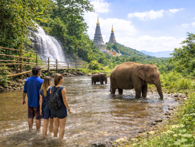 Ph&aacute;t hiện th&aacute;c nước kỳ lạ ở nước l&aacute;ng giềng Việt Nam, nước đổ &agrave;o &agrave;o nhưng du kh&aacute;ch vẫn leo ngược ầm ầm - Ảnh 5.