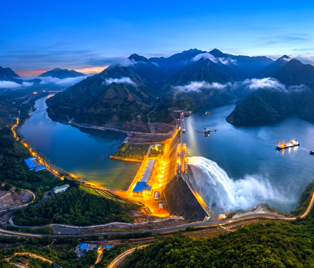Việt Nam thực hiện cuộc đại di dân lịch sử 20.340 hộ, nhường chỗ cho công trình thủy điện Sơn La 60.200 tỷ lớn nhất ĐNÁ - Ảnh 4.