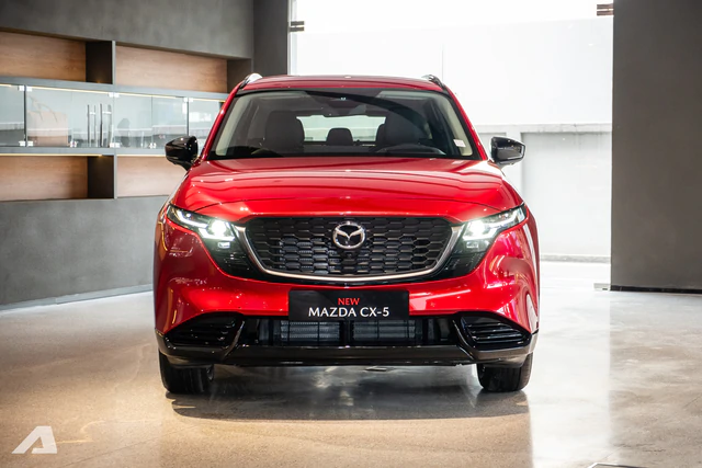 Mazda CX-5 thế hệ mới xuất hiện trên website hãng, thời điểm mở bán có thay đổi? - Ảnh 1.