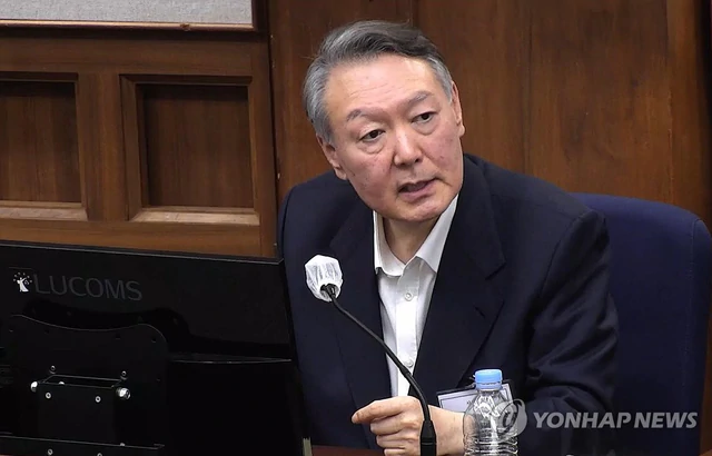 Cựu Tổng thống Hàn Quốc Yoon Suk-yeol đối mặt với án tử hình - Ảnh 1.
