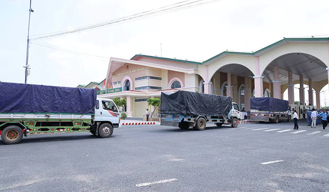 Việt Nam mở thêm “cửa ngõ” sang Campuchia: Mục tiêu chục tỷ USD phía trước- Ảnh 1.