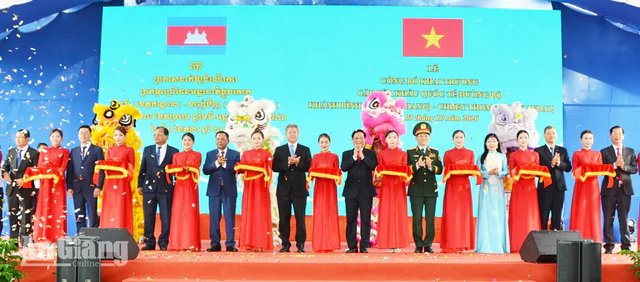 Việt Nam mở thêm “cửa ngõ” sang Campuchia: Mục tiêu chục tỷ USD phía trước- Ảnh 3.