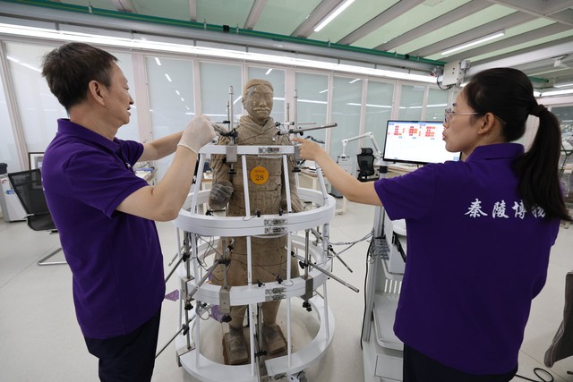 Những đồn đoán trên mạng khơi lại bí ẩn về thủy ngân tại lăng mộ vị hoàng đế đầu tiên của Trung Quốc - Ảnh 2.