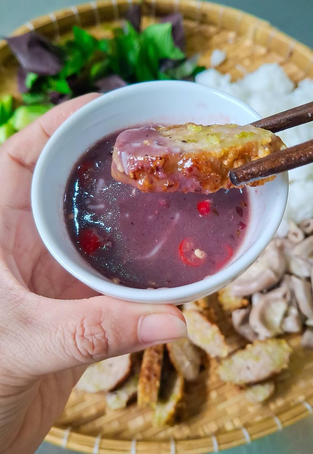 Giải pháp "đánh bay mùi" mắm tôm sau khi ăn - Ảnh 1.