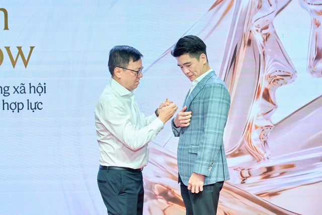 Lần đầu tiên tại Human Act Prize 2026: Có danh hiệu Trọn đời Cống hiến, dự án Hợp lực Cộng đồng - Ảnh 4.