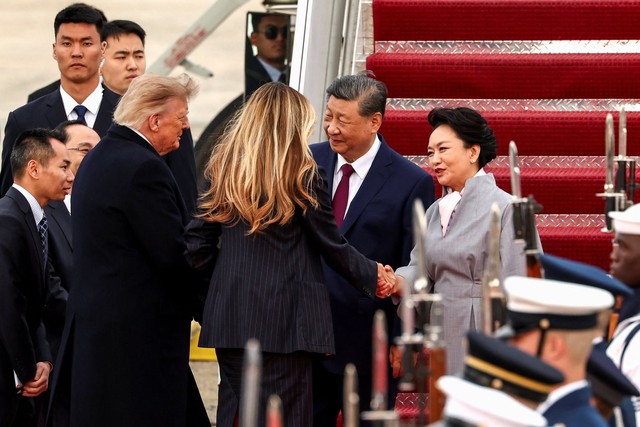 Chuyên gia 40 năm kinh nghiệm soi màn chào đón ông Tập Cận Bình của ông Trump: Nhiều chi tiết đáng chú ý - Ảnh 3.
