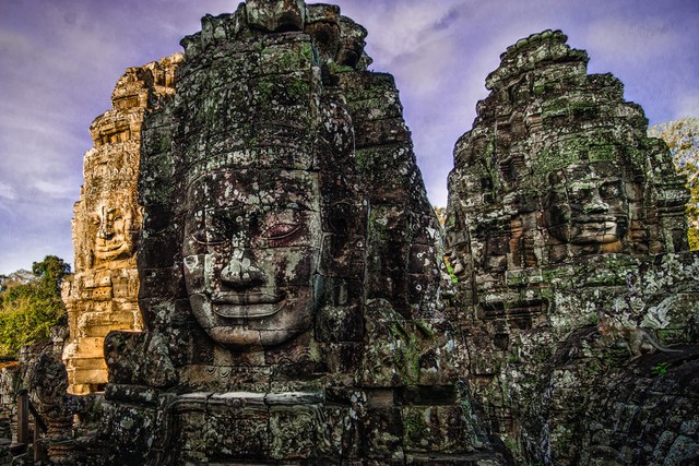 Phát hiện ngôi làng ở nước láng giềng Việt Nam, nhà dựng trên cột cao 9 m, mùa mưa đường biến thành sông - Ảnh 8.